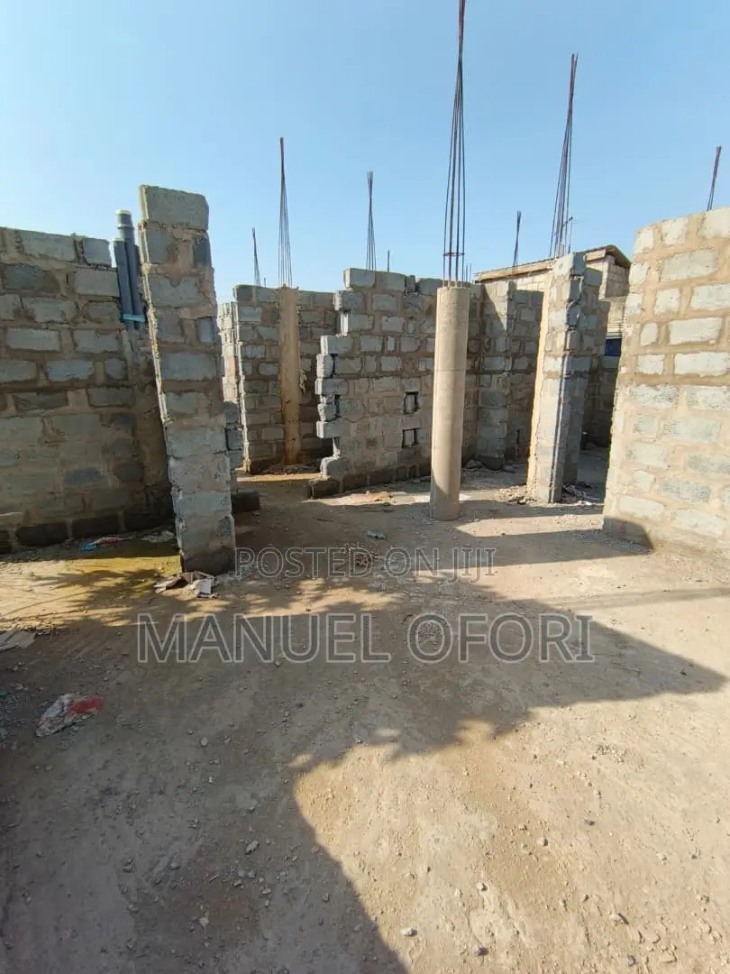 Apartments for Sale in Oyibi (Mensah Bar)