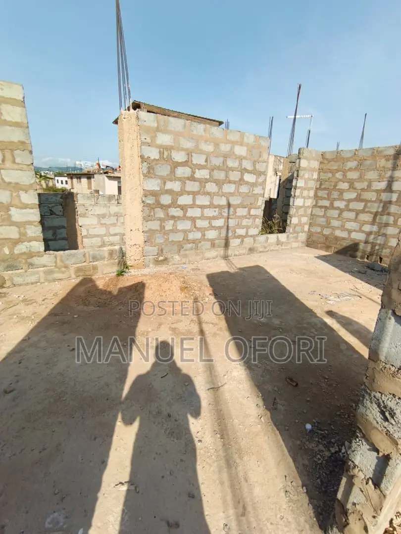 Apartments for Sale in Oyibi (Mensah Bar)