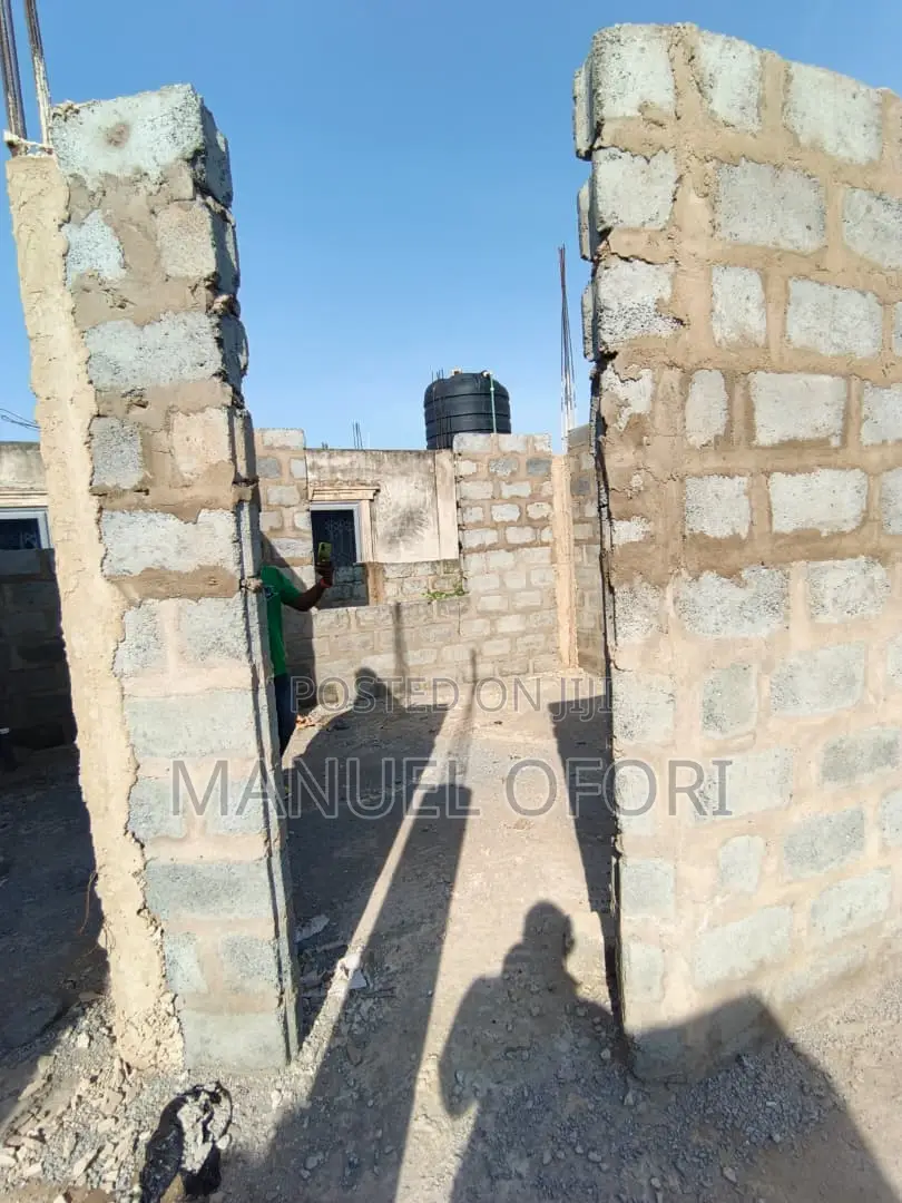 Apartments for Sale in Oyibi (Mensah Bar)