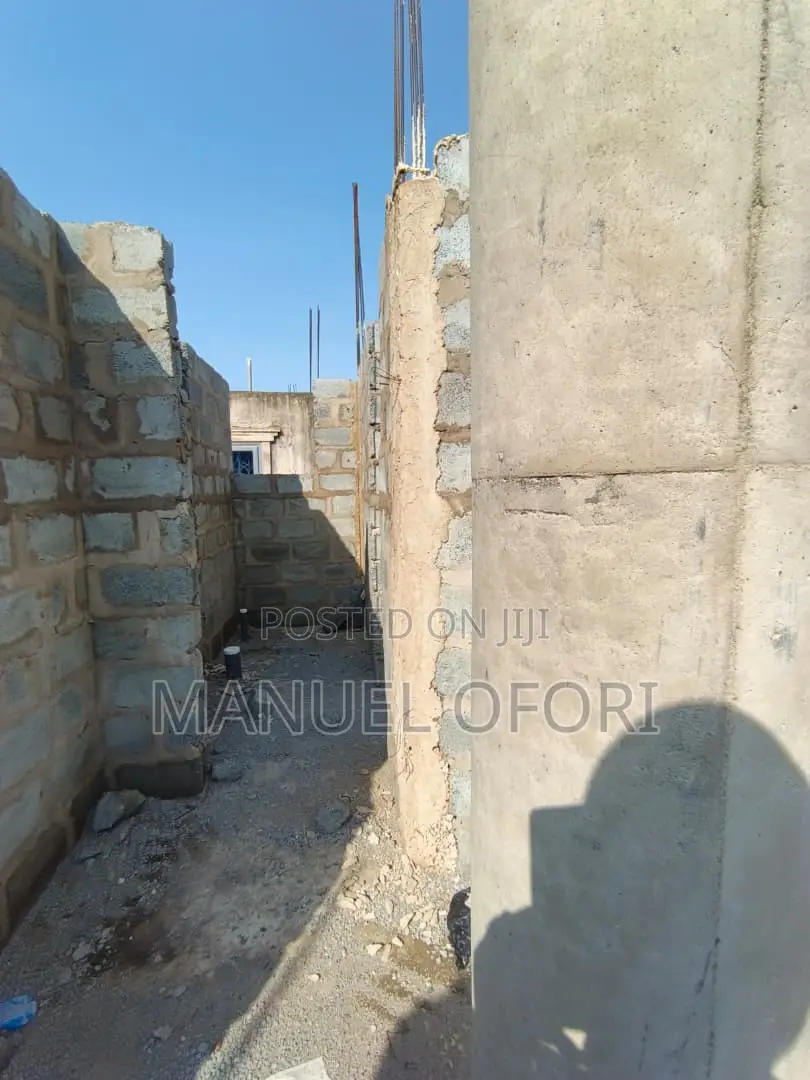 Apartments for Sale in Oyibi (Mensah Bar)
