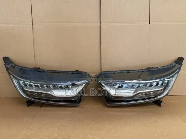 Honda Cr-v 2017,2018,2019,2020,2021,2022 Headlight (Driver’S Side)