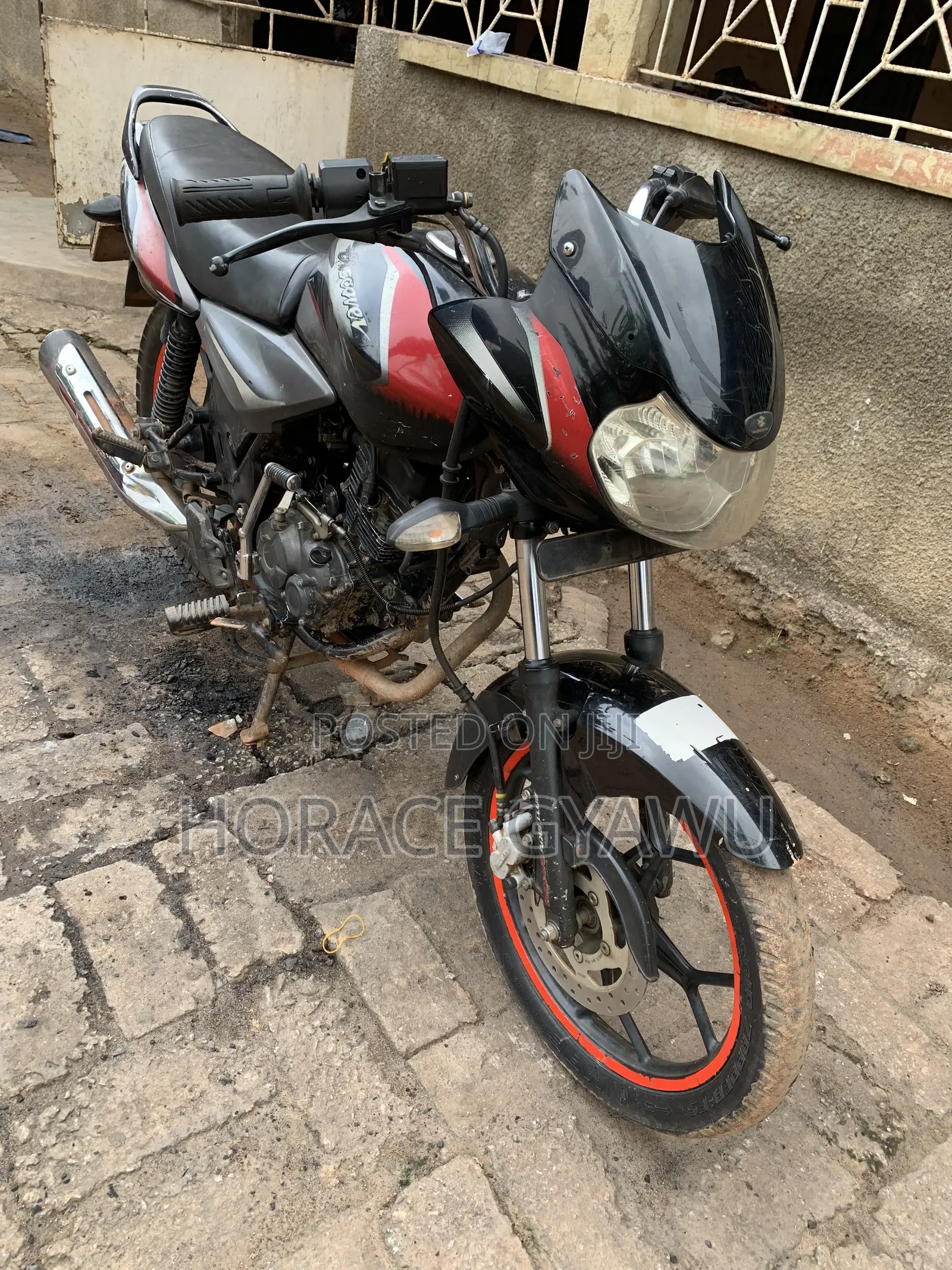 Bajaj Discover 125 2015 Black