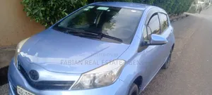 Toyota Vitz 1.3 AWD 3dr 2012 Blue