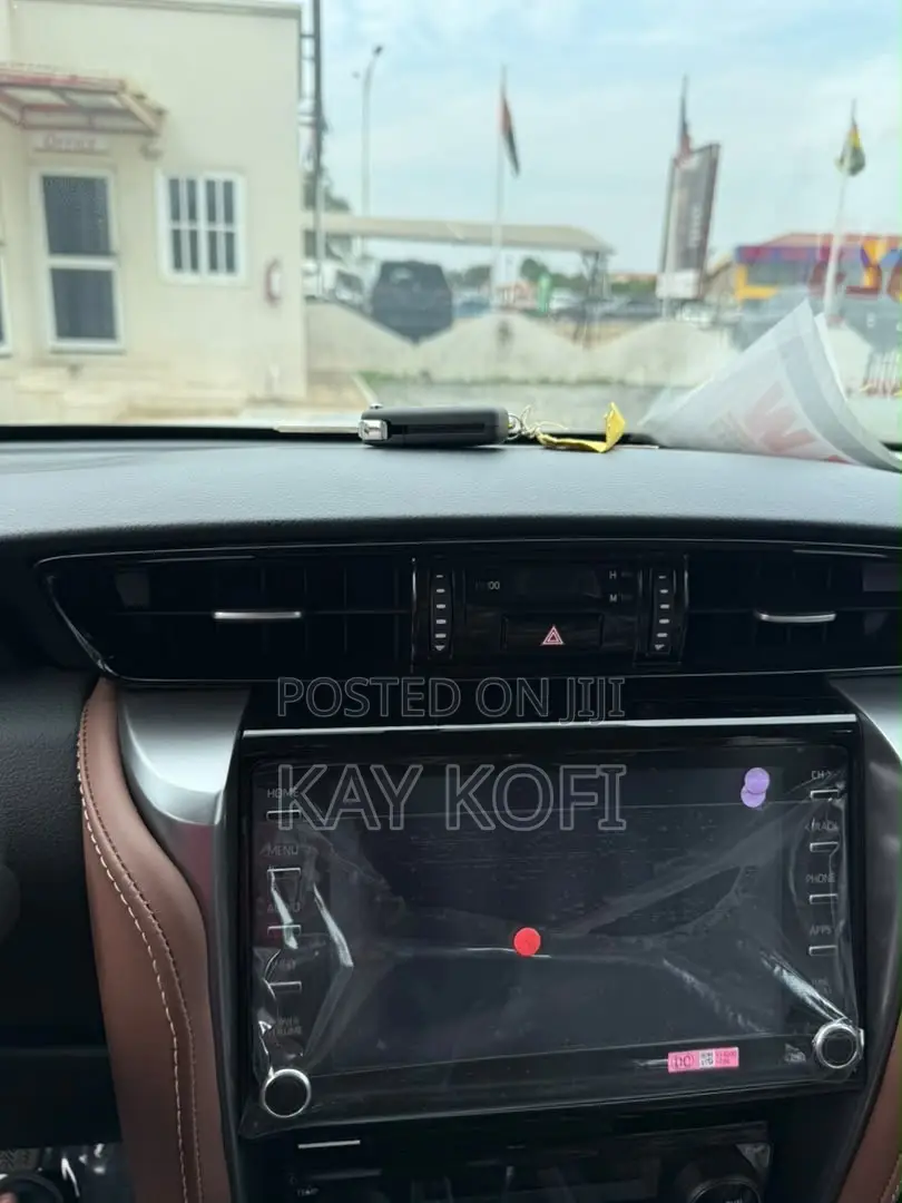New Toyota Fortuner 2025 Black