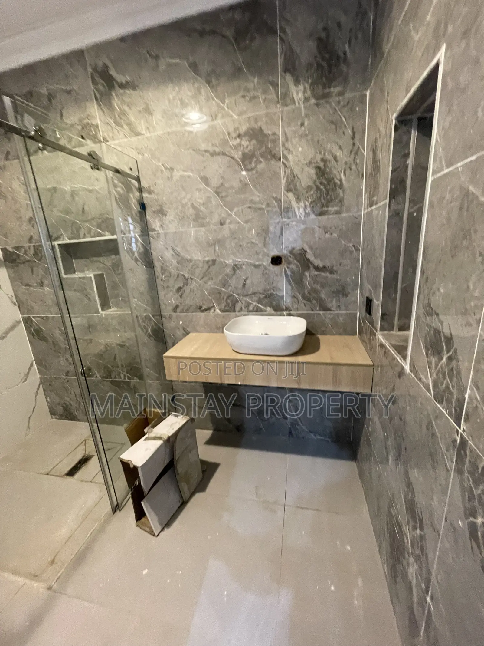 3bdrm House in Mainstay Estates, Spintex for sale
