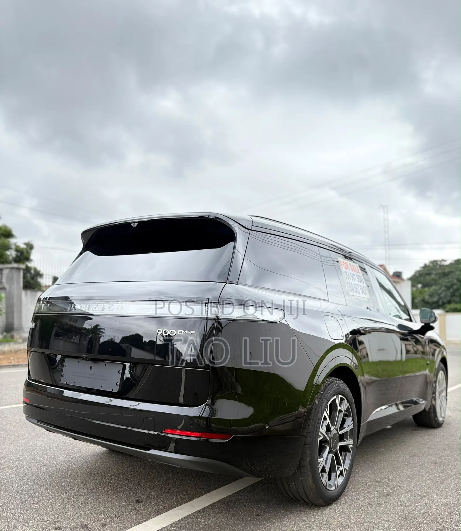 New Lynk & Co 900 2025 Black
