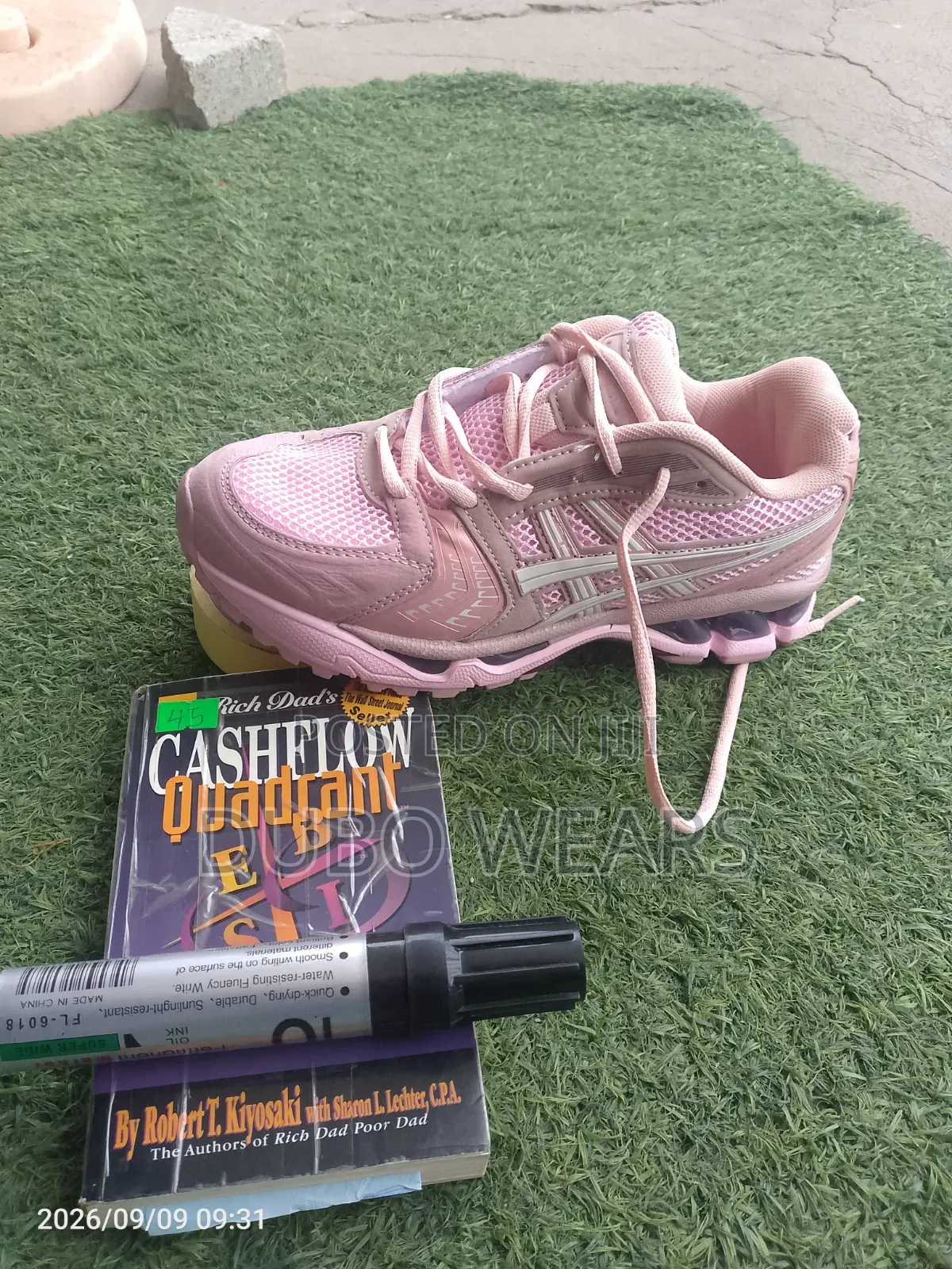Ascis Gel Kayano 14 Pink