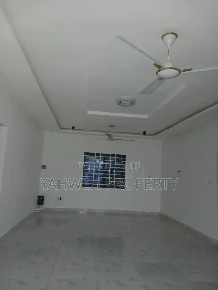 3bdrm House in Spintex Lashibi Ecg for rent