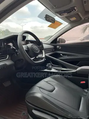 Hyundai Elantra SEL 2023 White