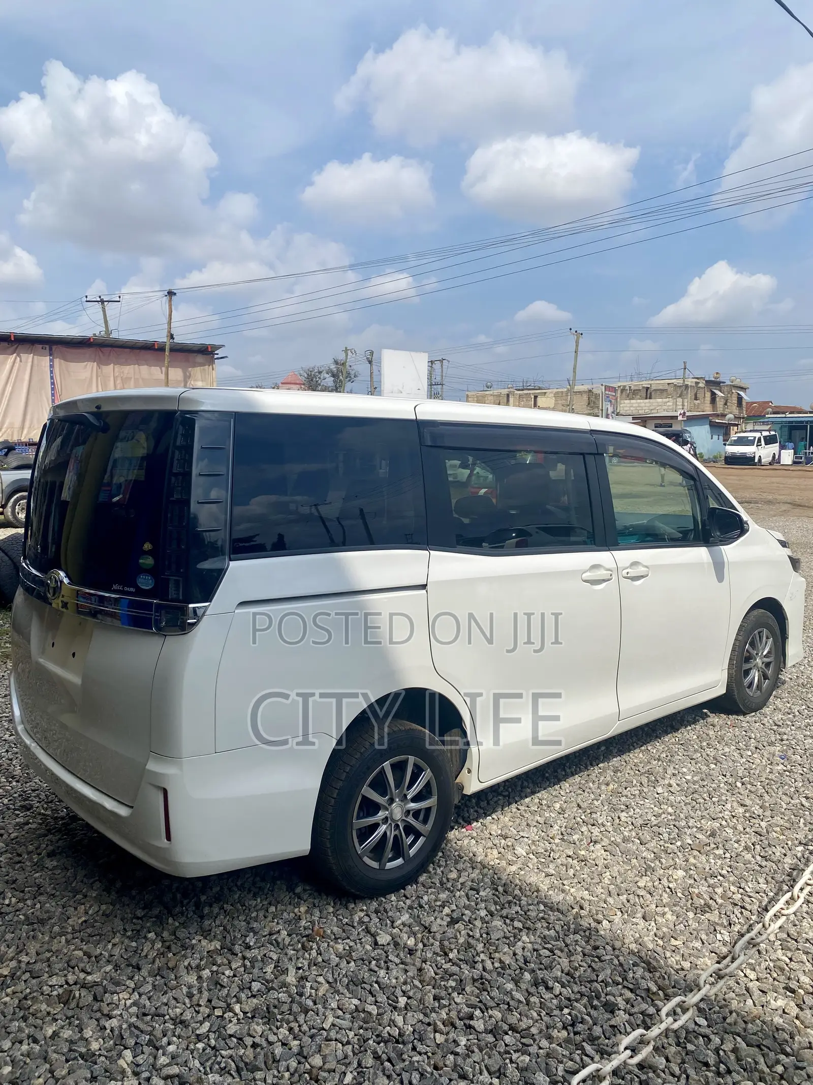 Toyota Voxy 2015 White