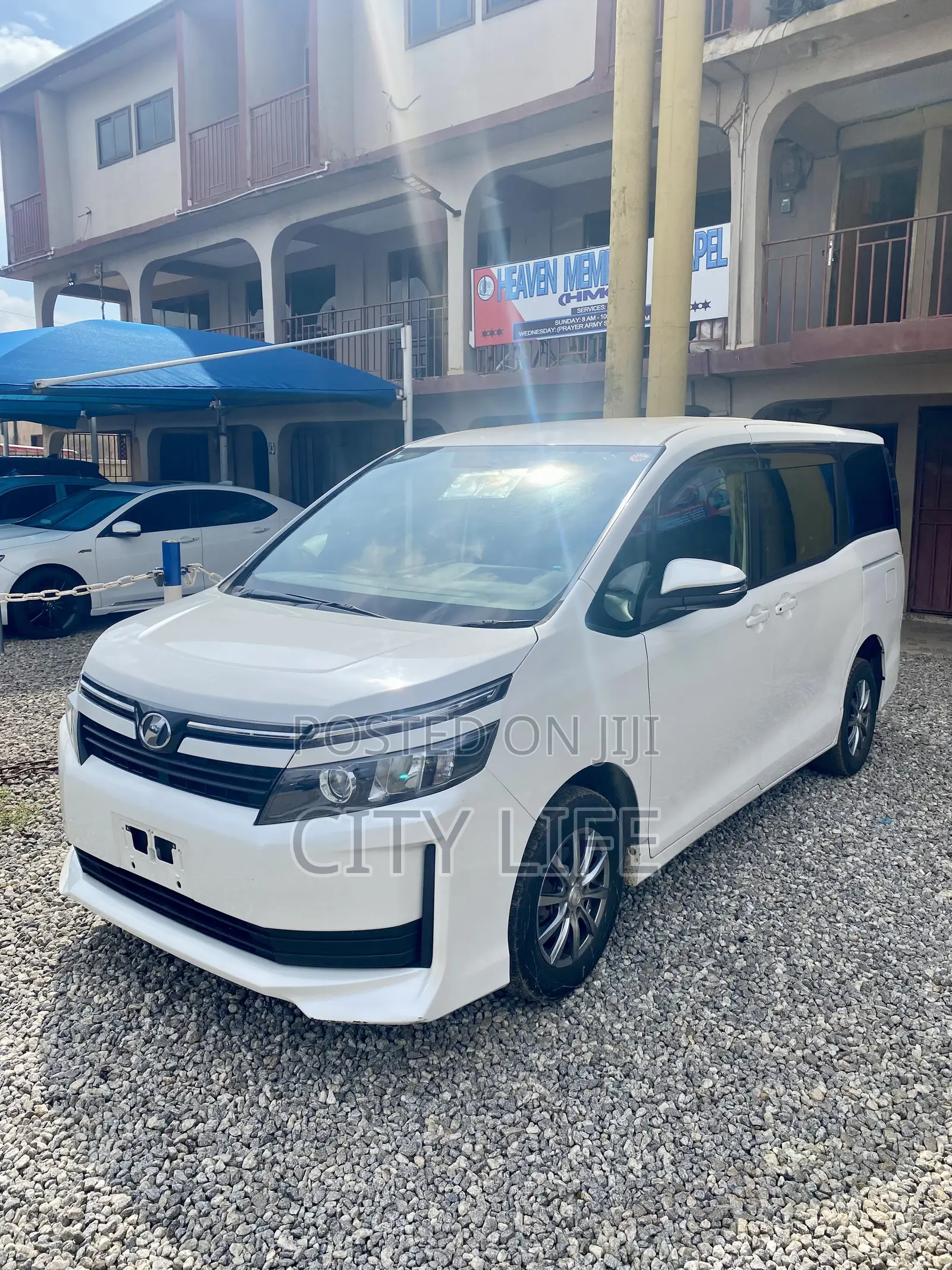 Toyota Voxy 2015 White