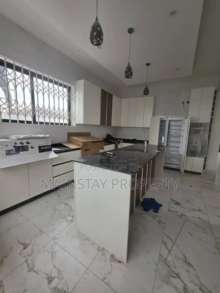4bdrm House in Mainstay Estates, East Legon for sale