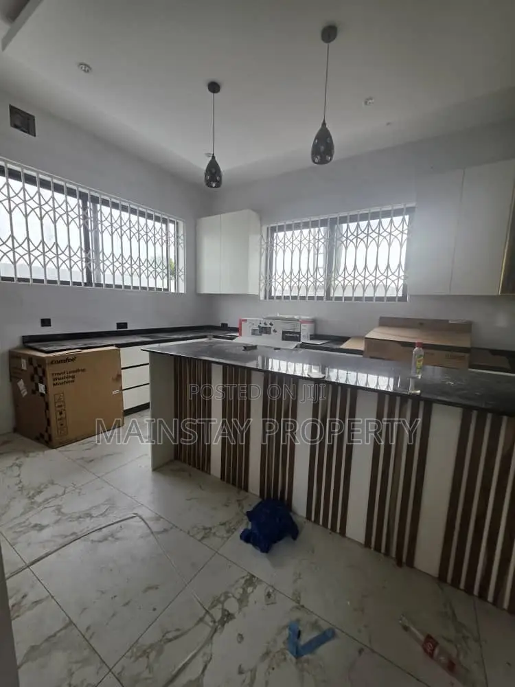 4bdrm House in Mainstay Estates, East Legon for sale