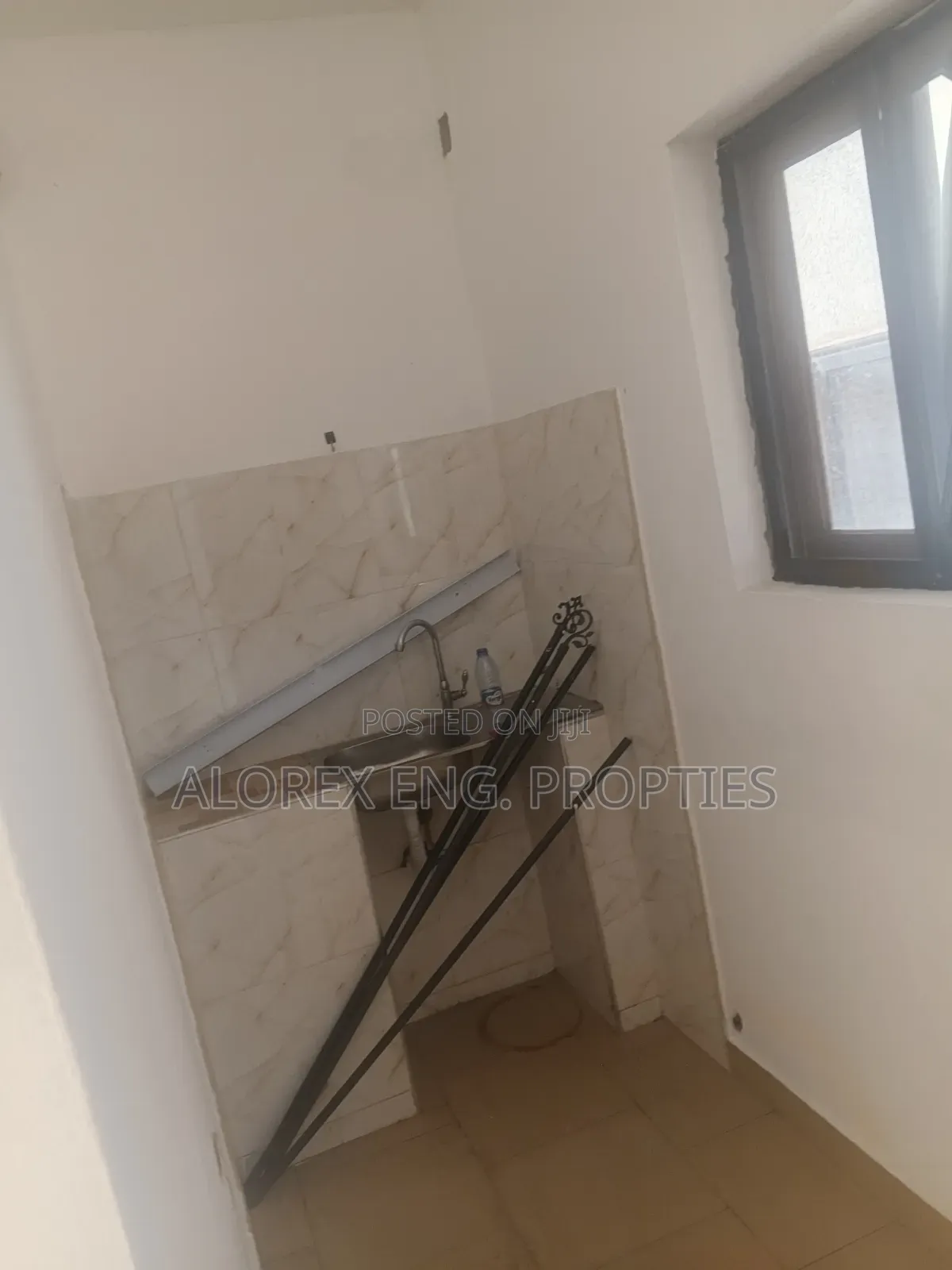 1bdrm Apartment in Foster Home, Frafraha for rent
