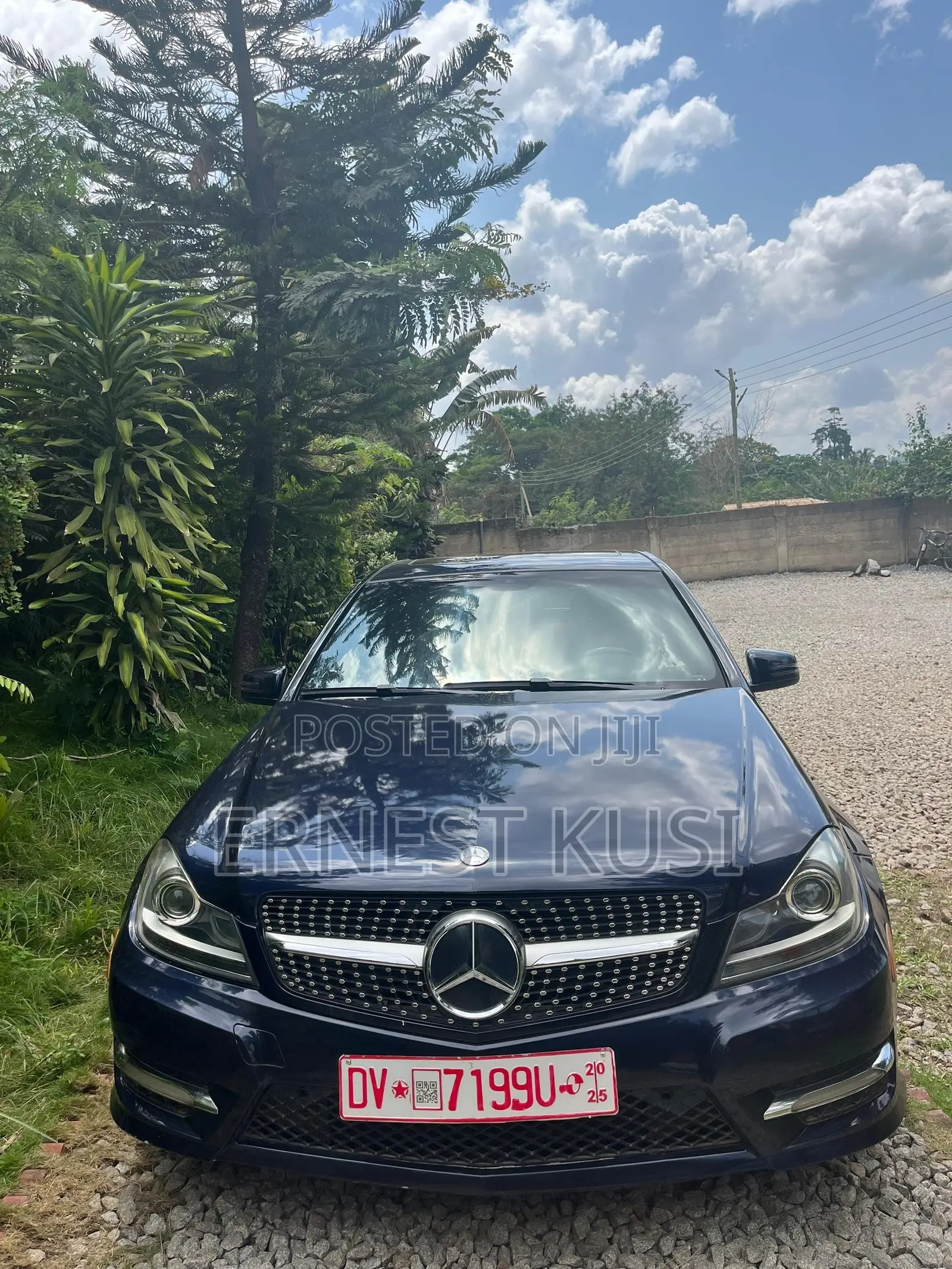 Mercedes-Benz C250 2013 Blue