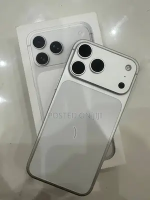 Apple iPhone 17 Pro Max 256 GB Silver
