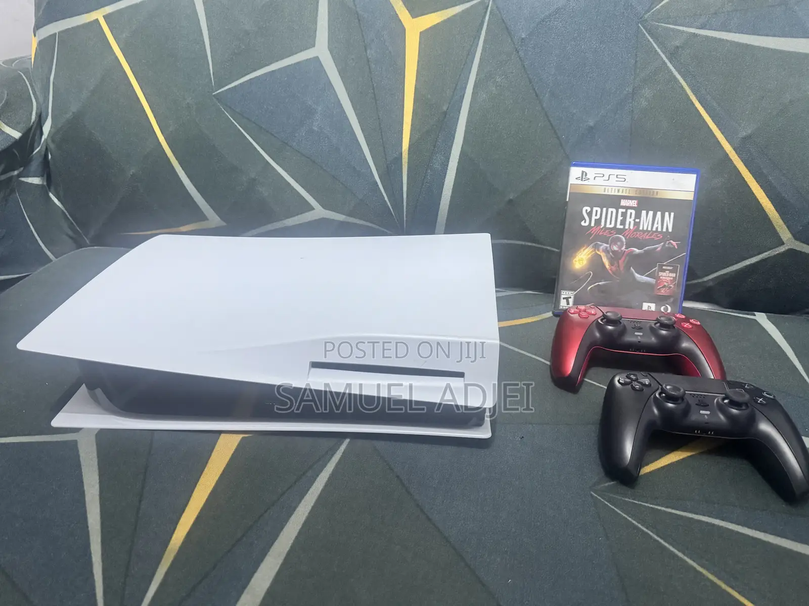 Ps5 Standard With 2 Controllers