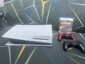 Ps5 Standard With 2 Controllers