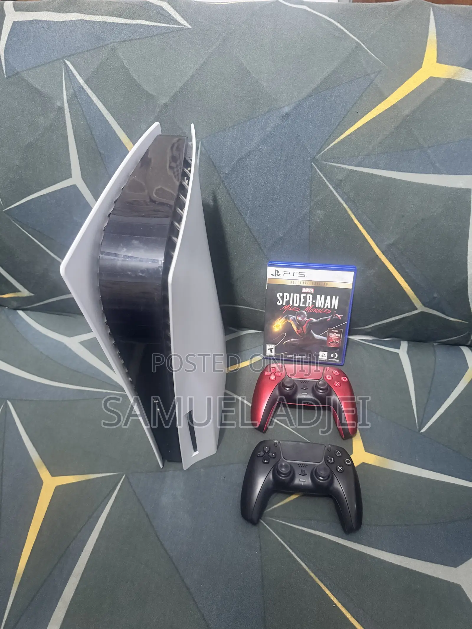 Ps5 Standard With 2 Controllers