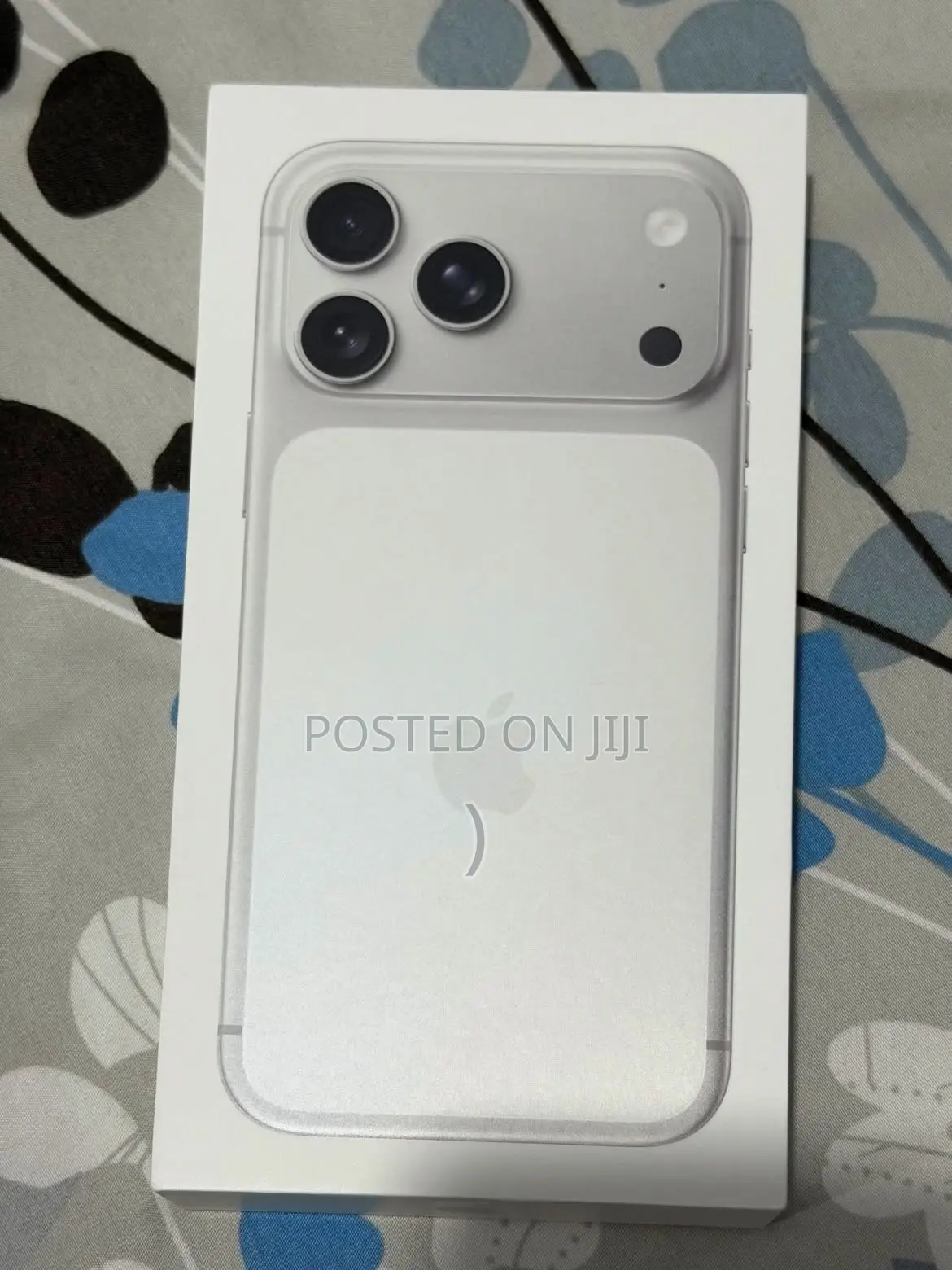 New Apple iPhone 17 Pro Max 256 GB Silver