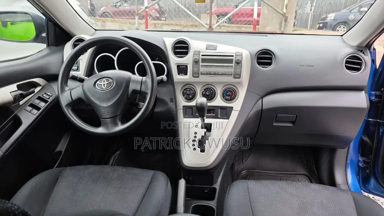 Toyota Matrix 2010 Blue