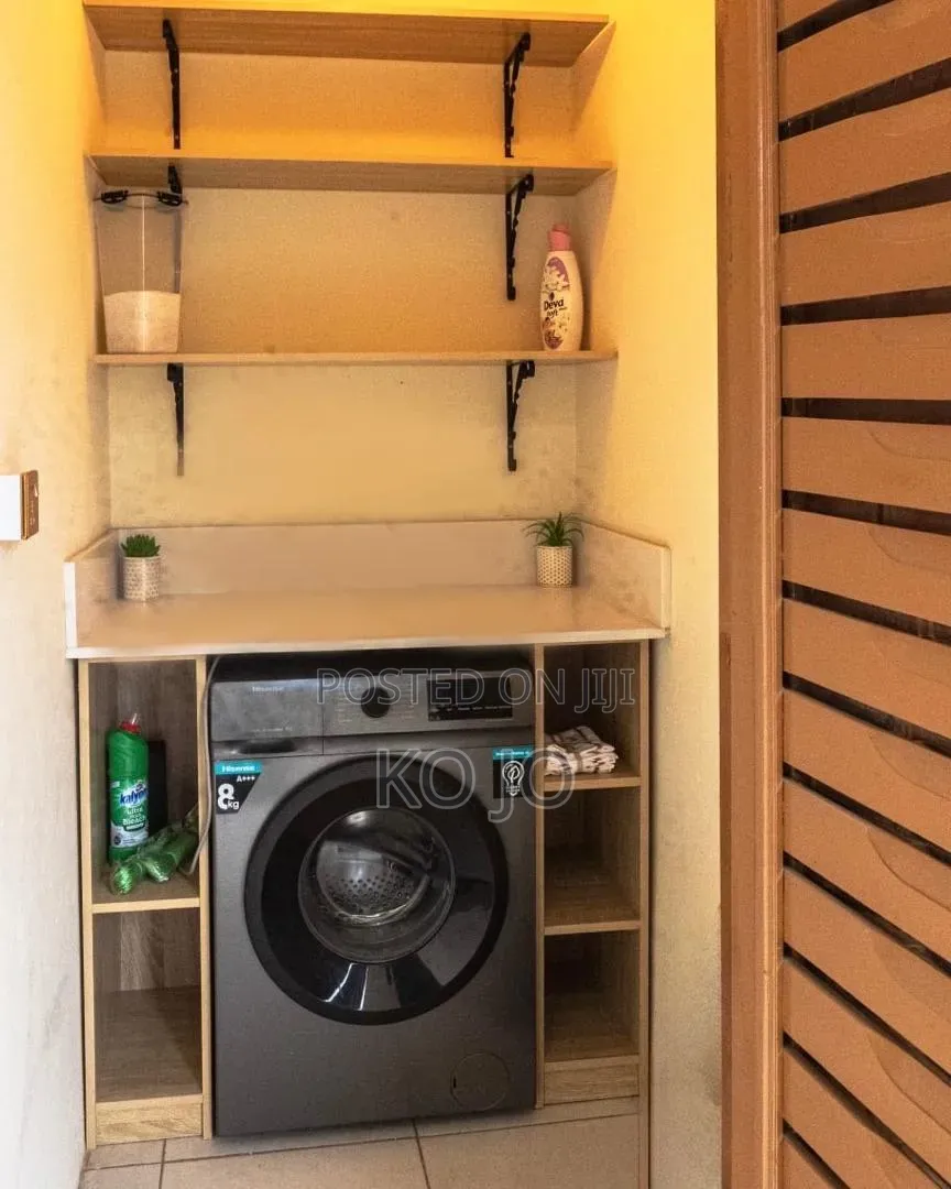 Furnished 2bdrm House in Lake Side Estate for rent