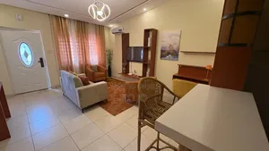 Furnished 2bdrm House in Lake Side Estate for rent