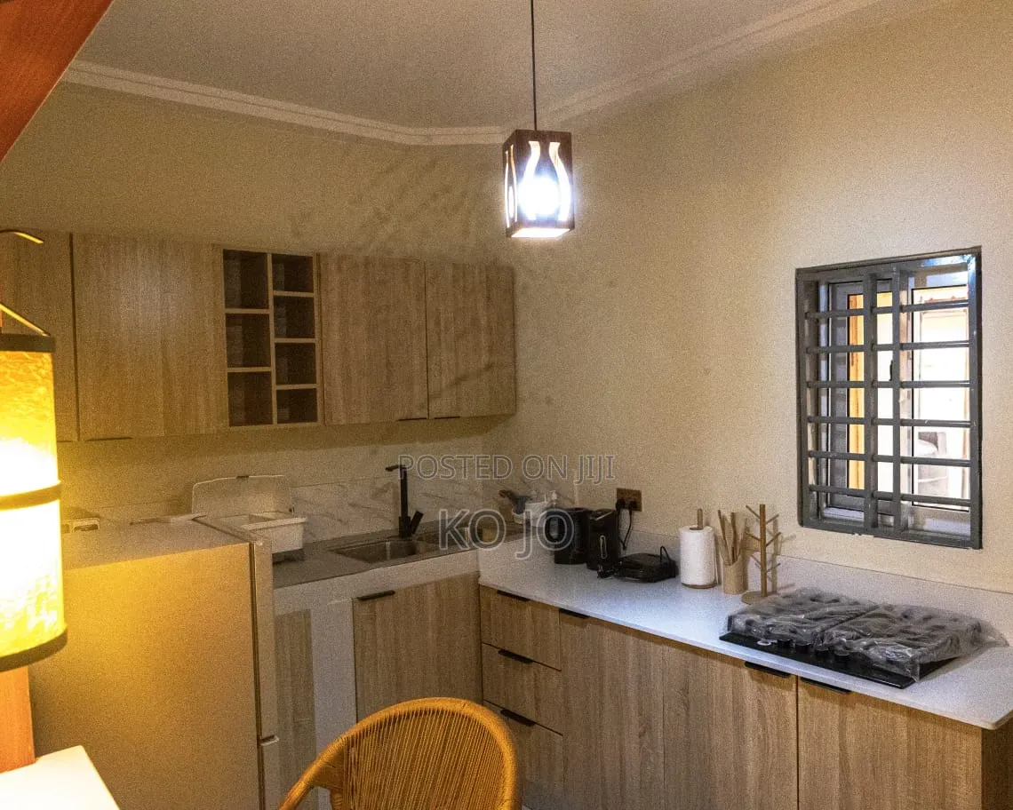 Furnished 2bdrm House in Lake Side Estate for rent