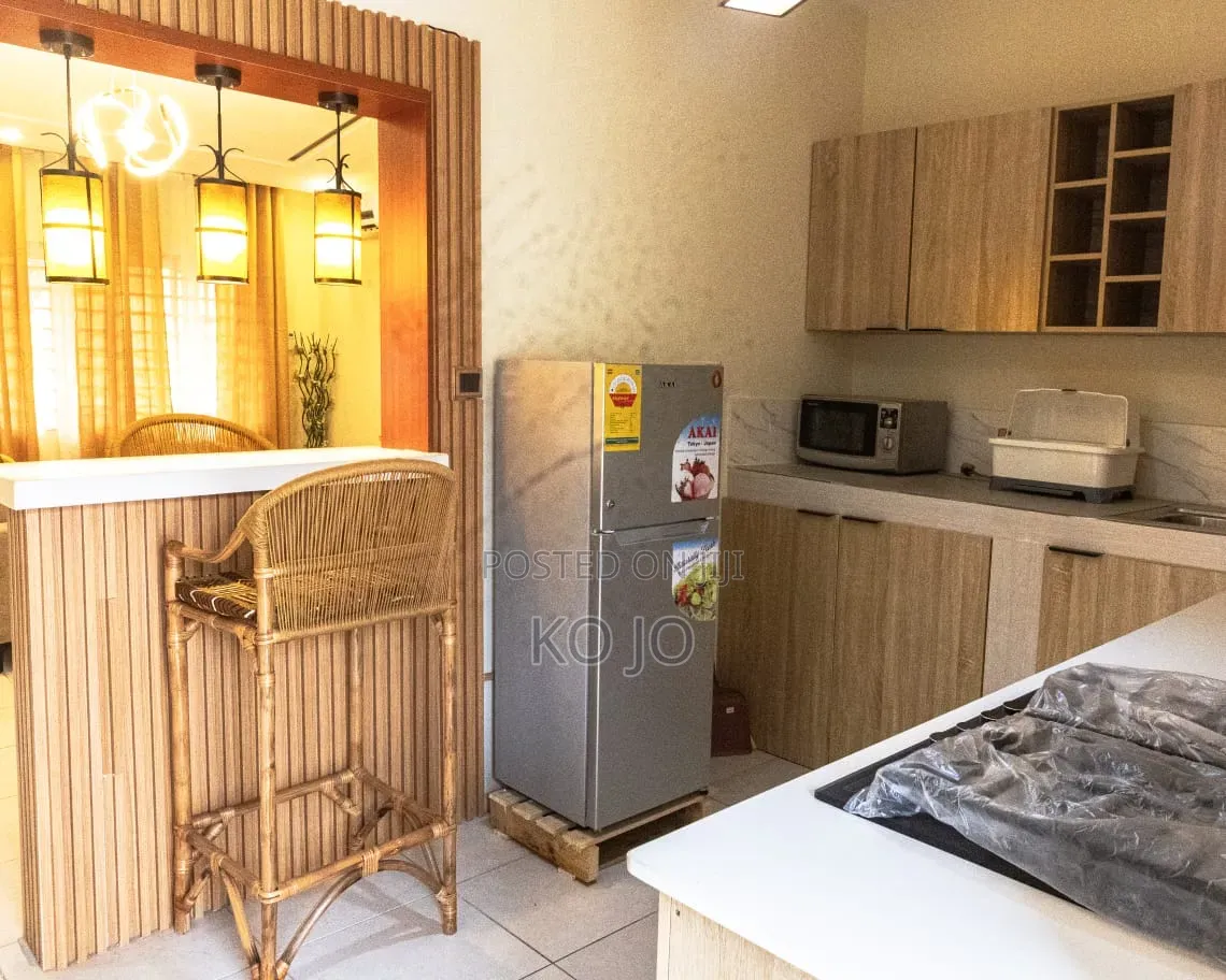 Furnished 2bdrm House in Lake Side Estate for rent