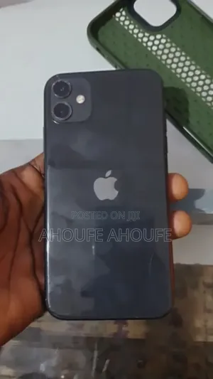Apple iPhone 11 64 GB Black