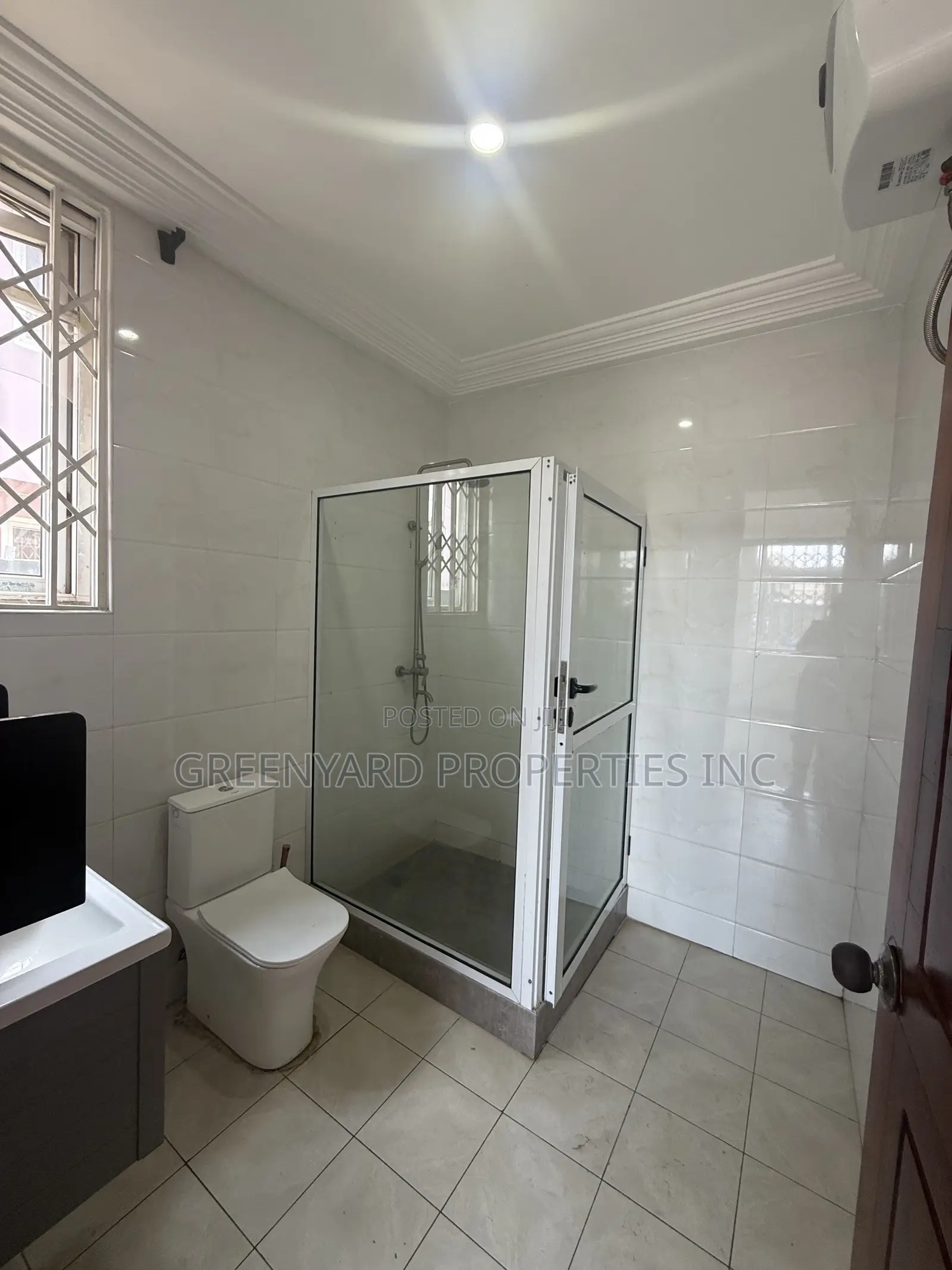 3bdrm Apartment in Mempasem, East Legon for rent