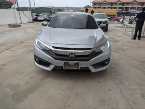 Honda Civic Touring 4dr Sedan (1.5L 4cyl) 2017 Silver