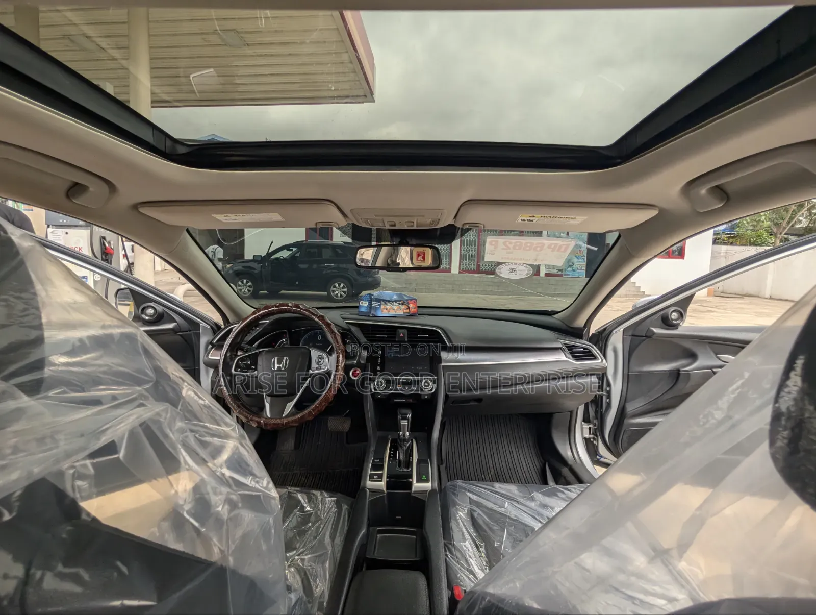 Honda Civic Touring 4dr Sedan (1.5L 4cyl) 2017 Silver