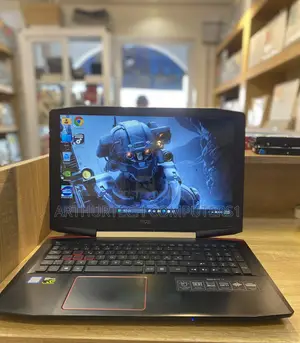 Laptop Acer Aspire VX5 591G 12GB Intel Core i5 HDD+SSD 500GB