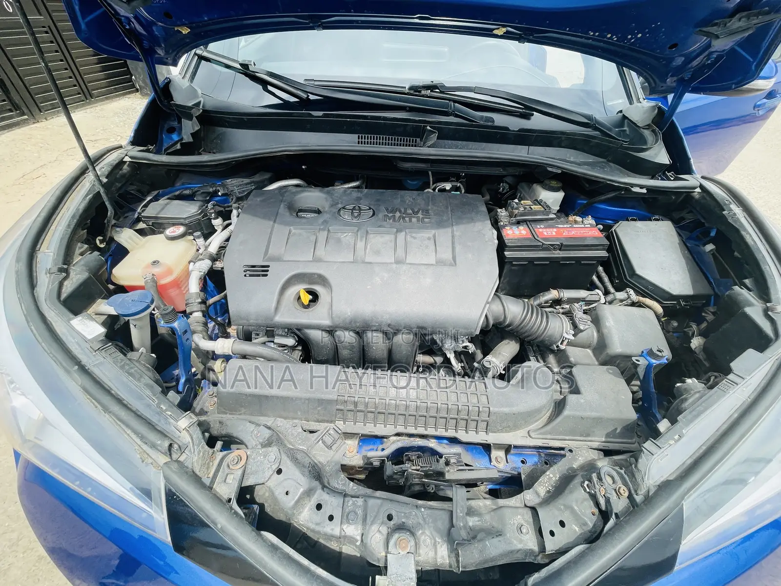 Toyota C-HR 2018 Blue