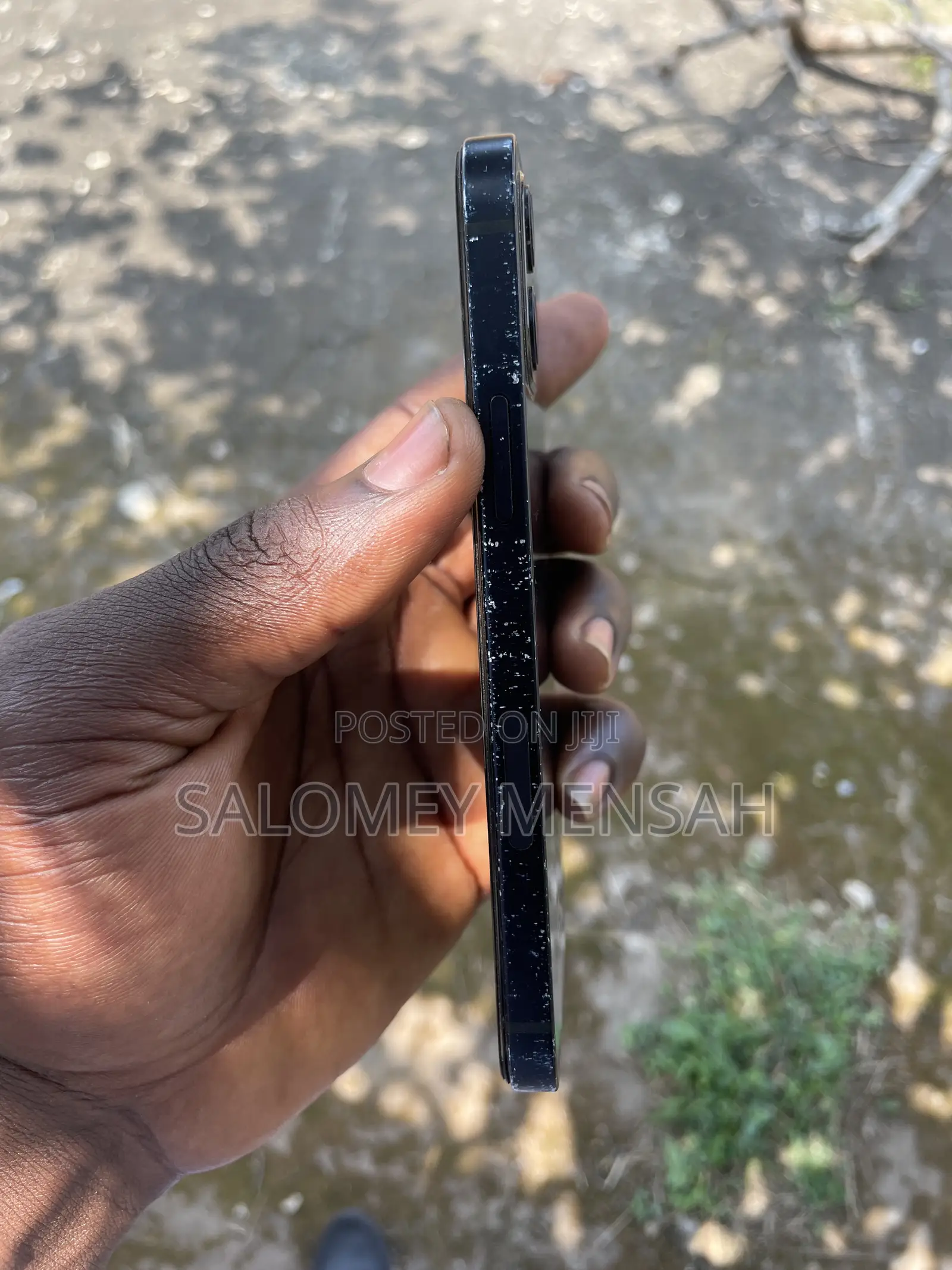 Apple iPhone 12 64 GB Black