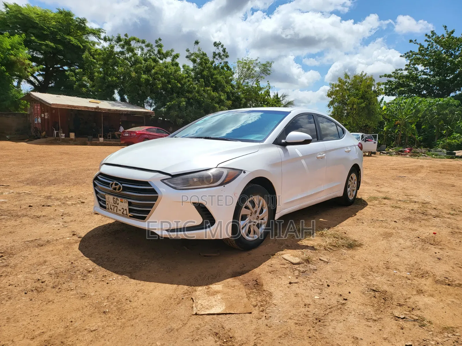 Hyundai Elantra SE Sedan FWD (2.0L 4cyl 6M) 2017 White