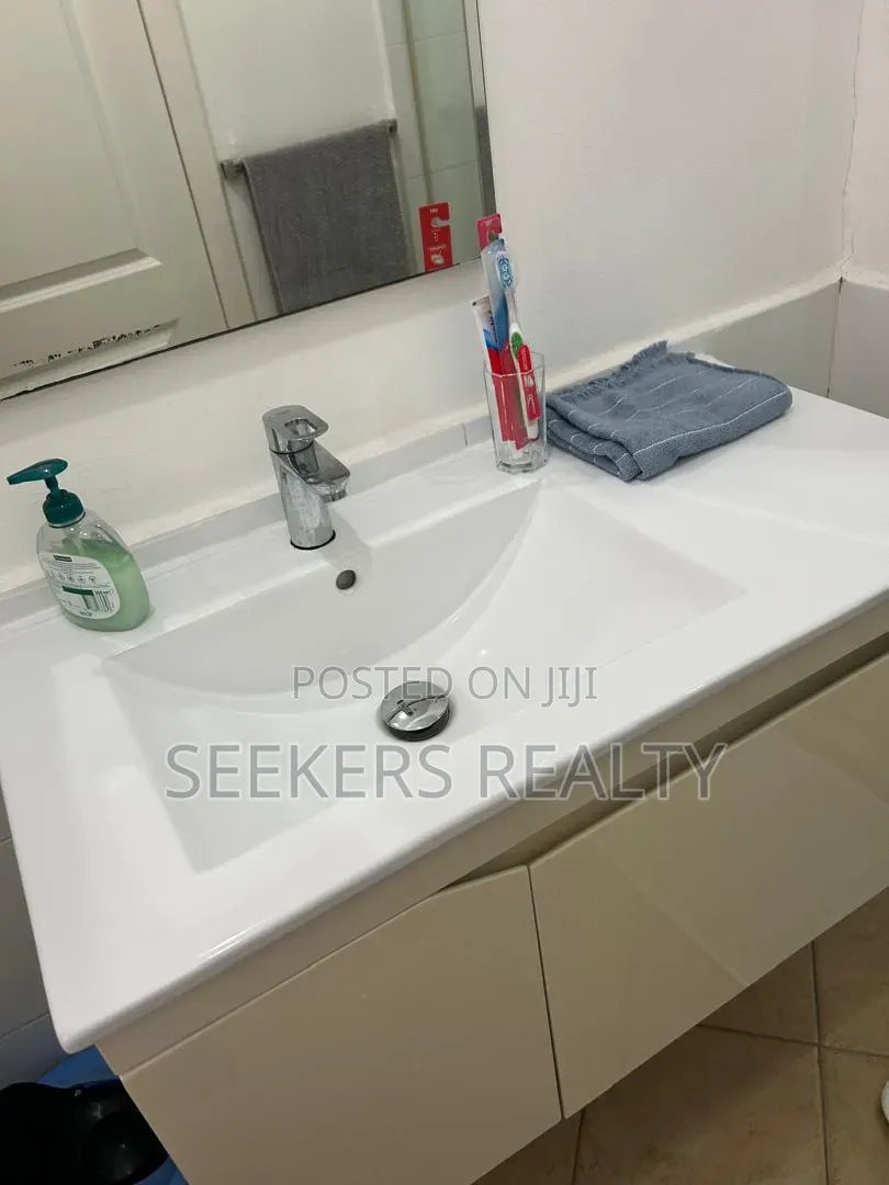 Furnished 2bdrm Apartment in Seekers Realty, Labone SHS Area for rent