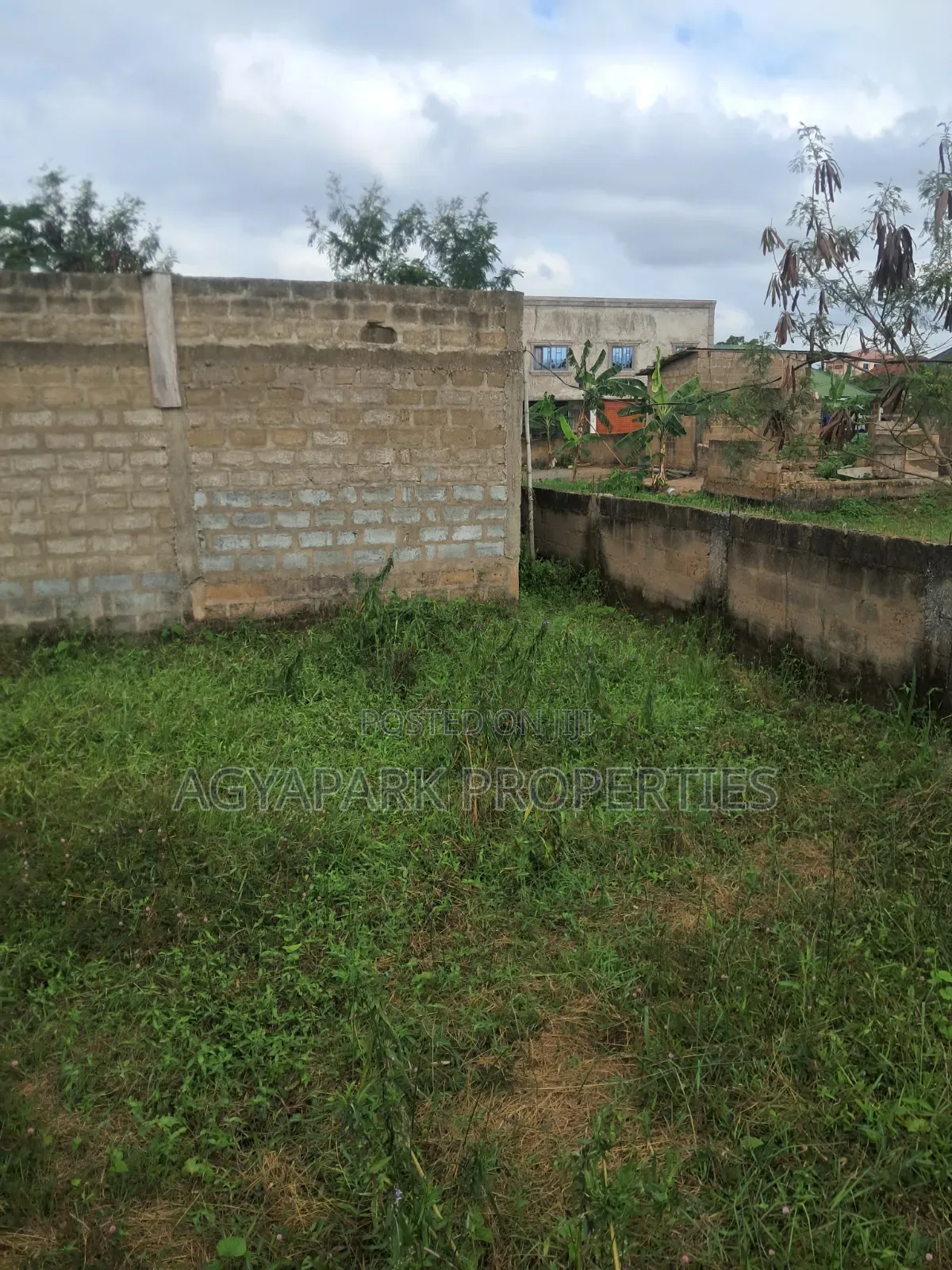 Plot With Chamber and Hall Uncompleted