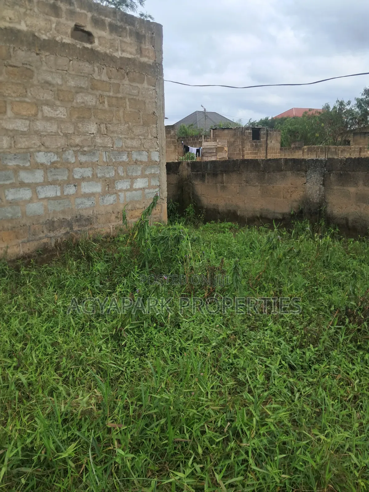 Plot With Chamber and Hall Uncompleted