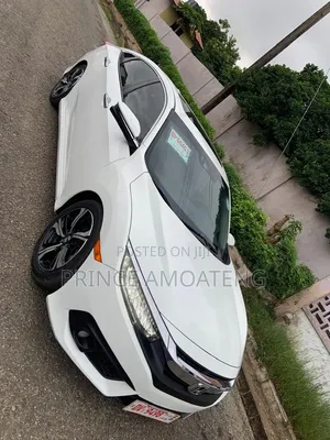 Honda Civic Touring 4dr Sedan (1.5L 4cyl) 2017 White