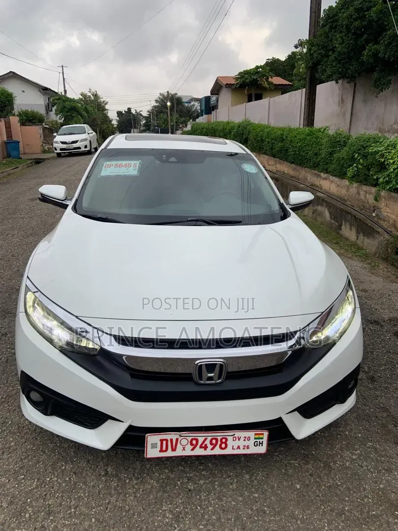 Honda Civic Touring 4dr Sedan (1.5L 4cyl) 2017 White