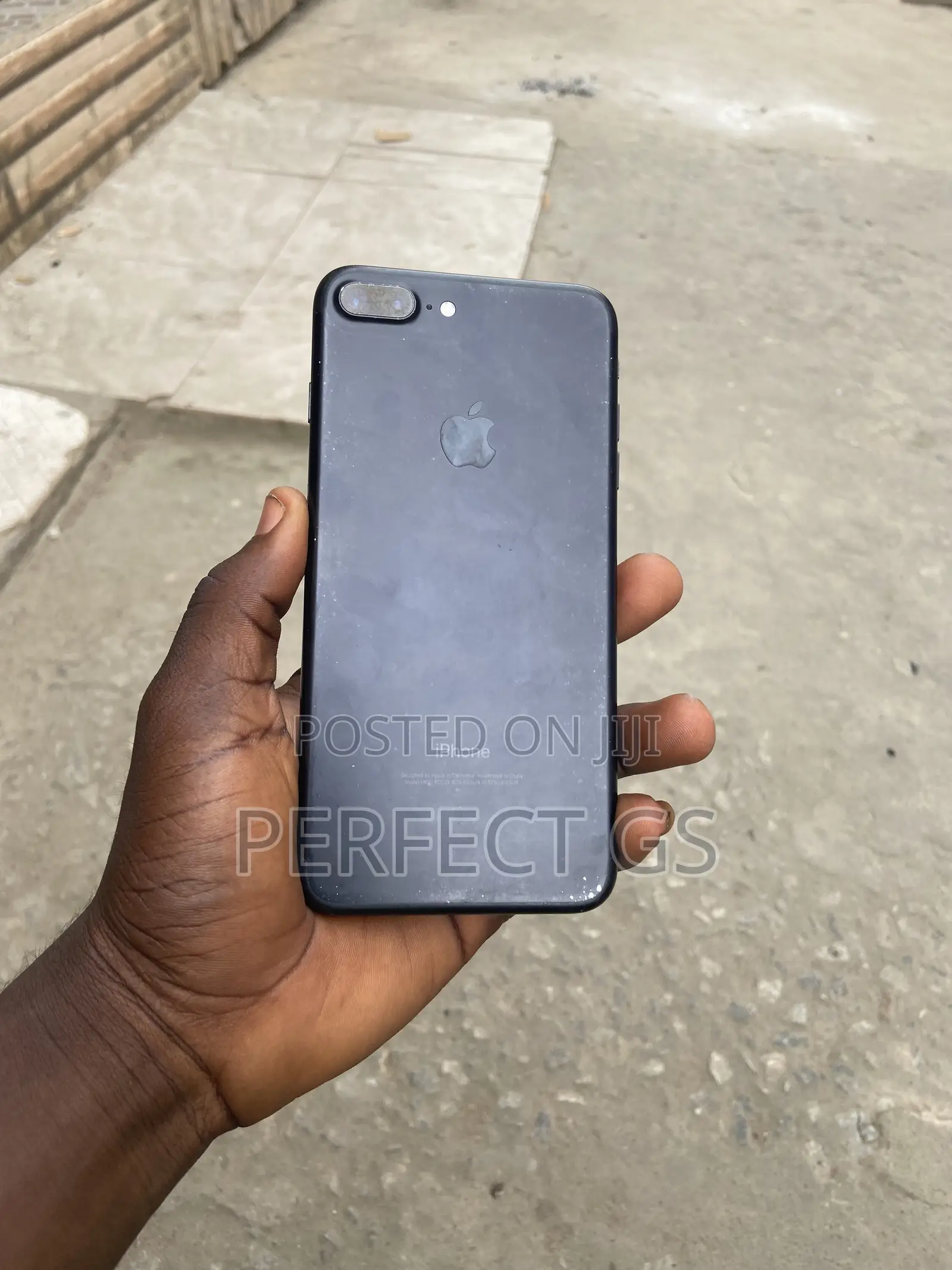 Apple iPhone 7 Plus 32 GB Black