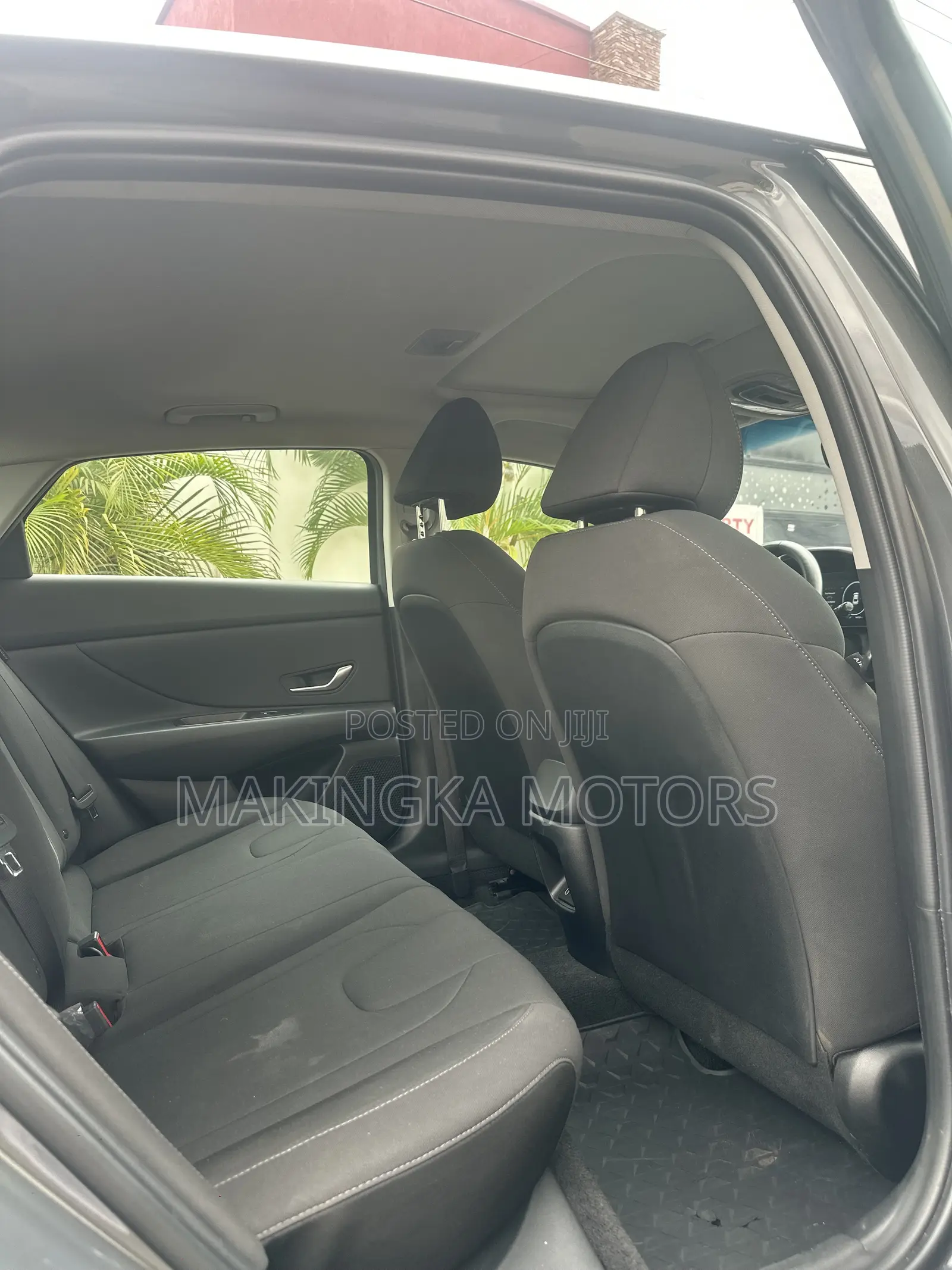 Hyundai Elantra Limited 2024 Gray