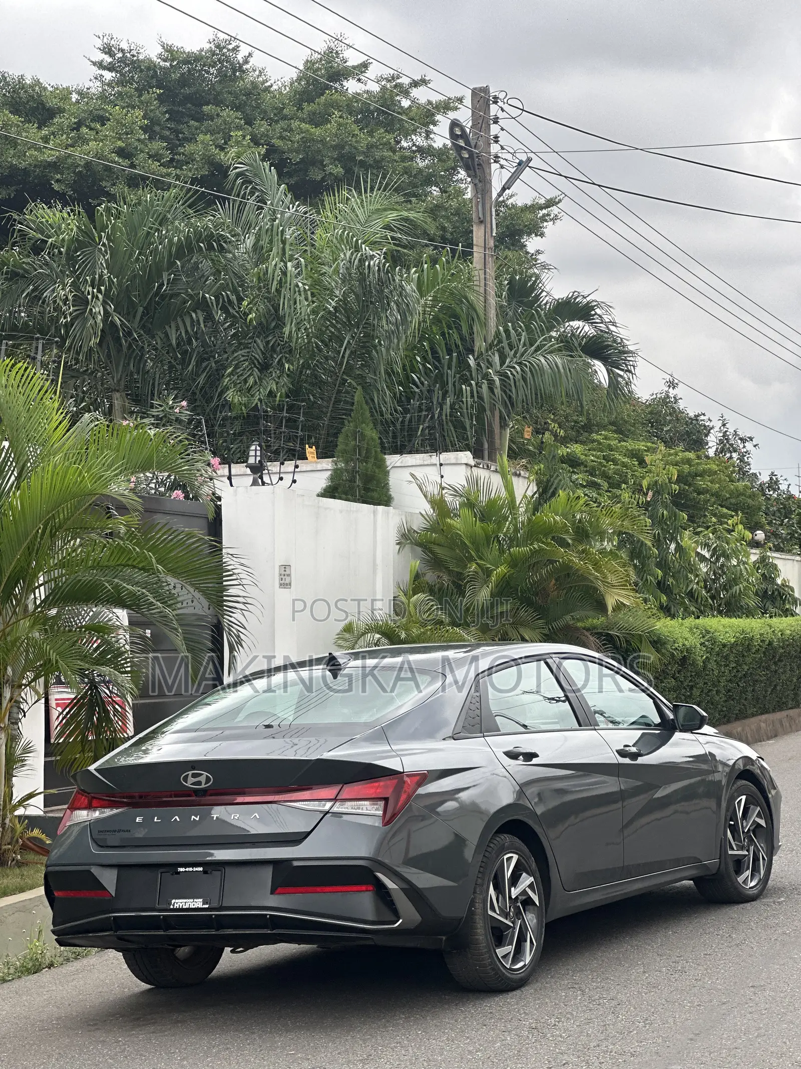 Hyundai Elantra Limited 2024 Gray