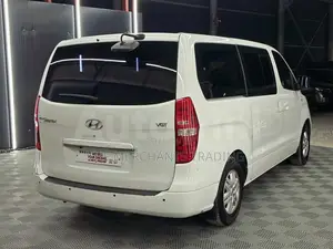 Hyundai Starex 2020 White
