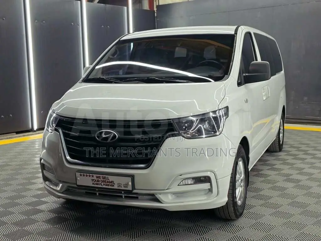 Hyundai Starex 2020 White