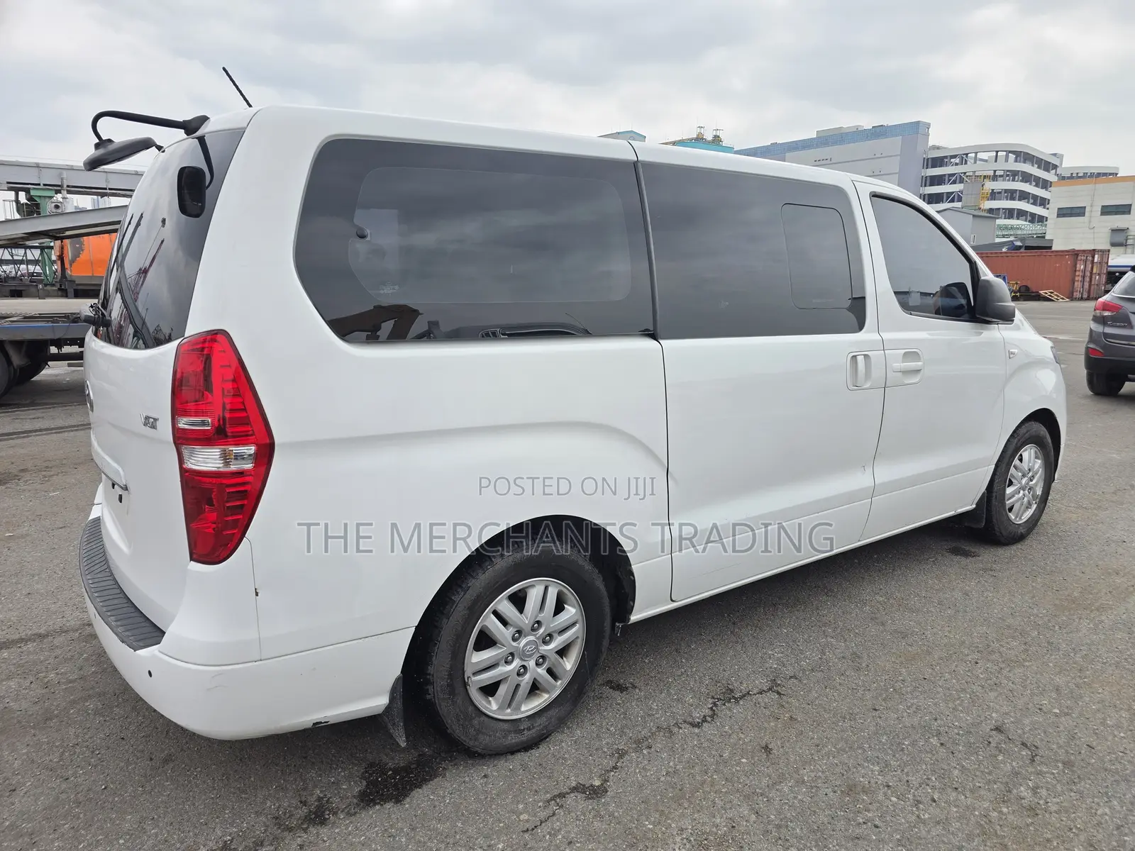 Hyundai Starex 2020 White