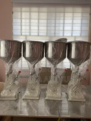 Manual Liquid Filling Machines