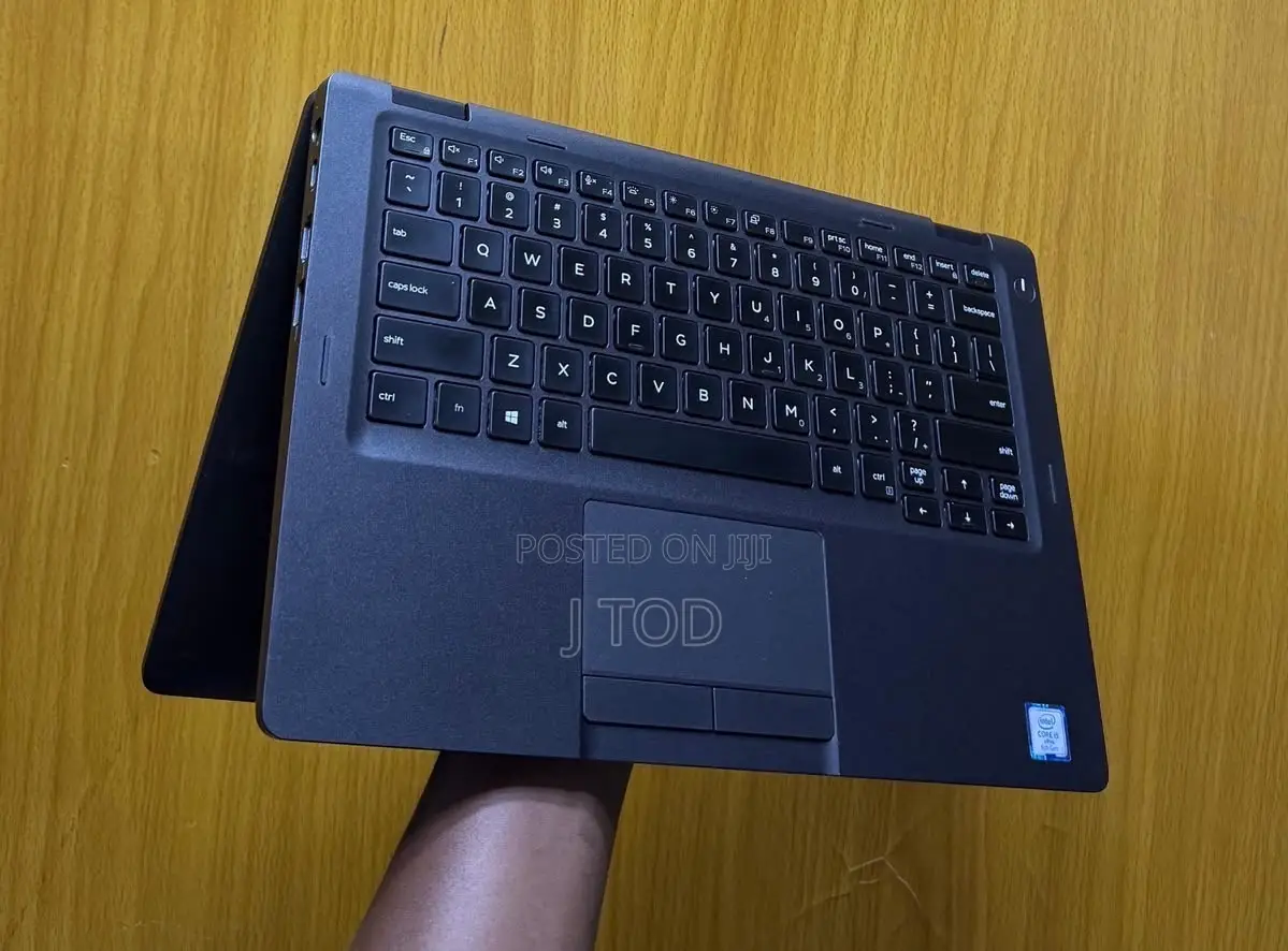 Laptop Dell Latitude 5300 8GB Intel Core i5 SSD 256GB